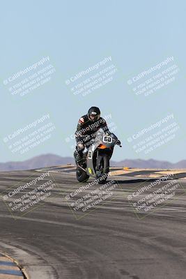 media/Dec-07-2025-CVMA (Sun) [[3e7d2de5dc]]/Race 7-Formula Lightweight Twins Shootout/